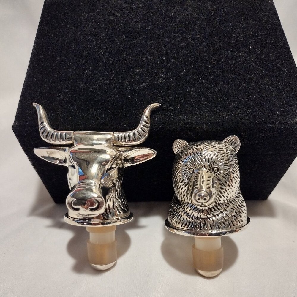 Neiman Marcus || Stock Market Bull & Bear Bottle Stoppers
